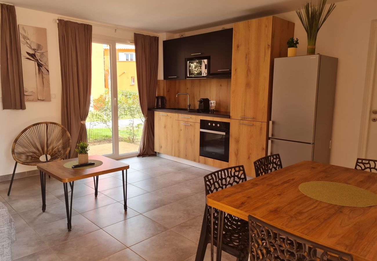 Apartment in Lecci - T2 4 personnes N°54