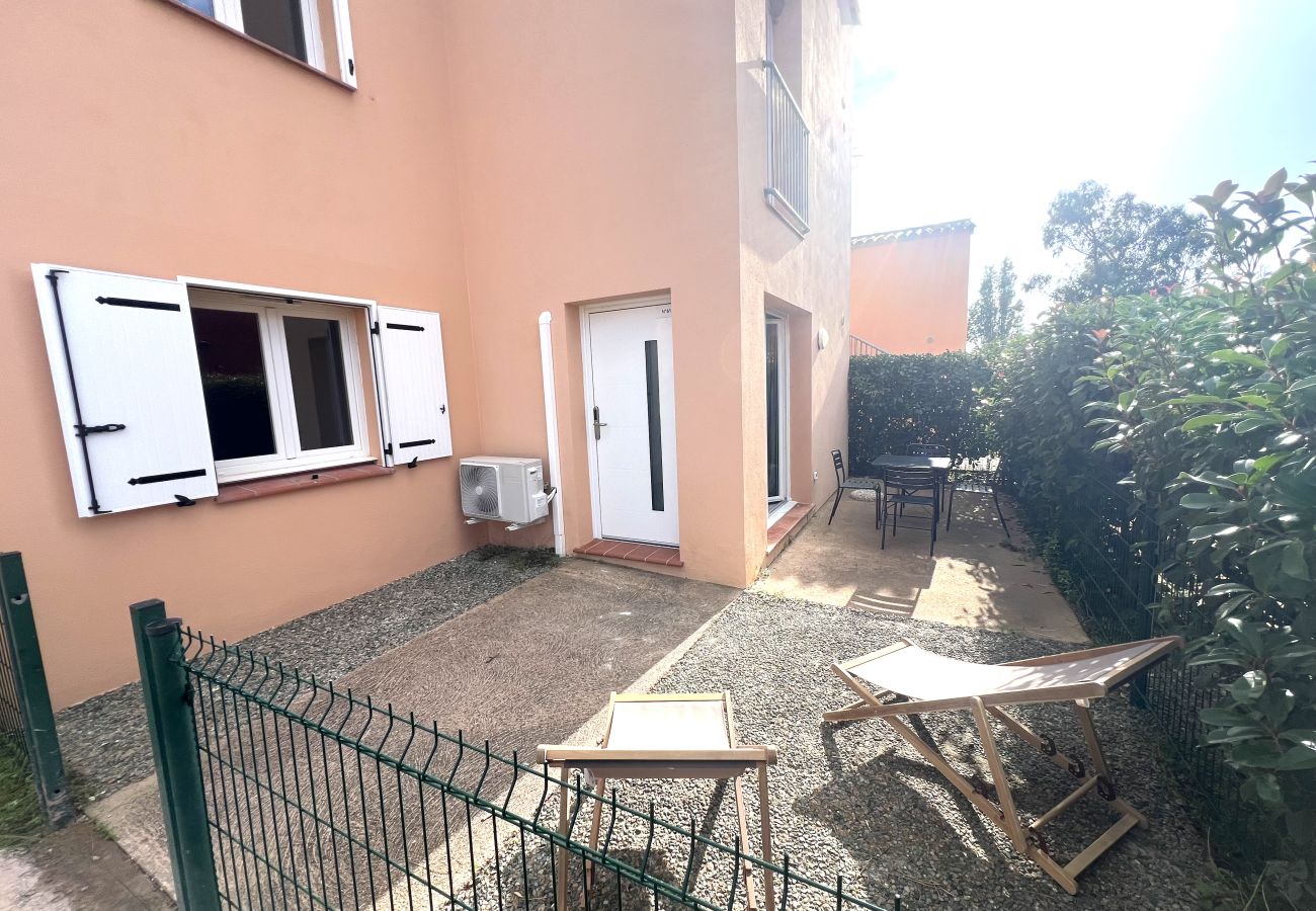 Apartment in Lecci - T2 4 PERSONNES N°61